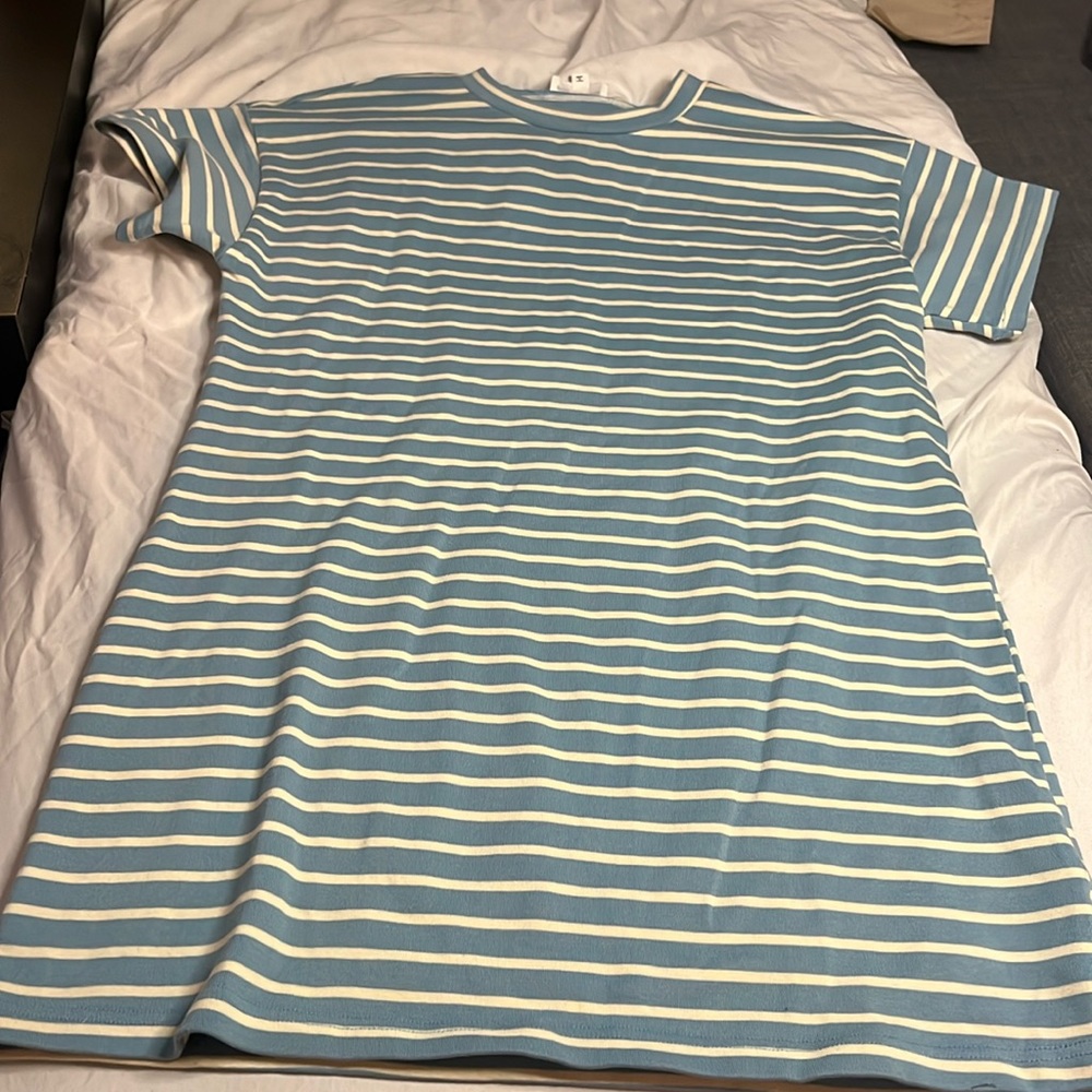 Revolve Superdown Katrina T-Shirt Dress